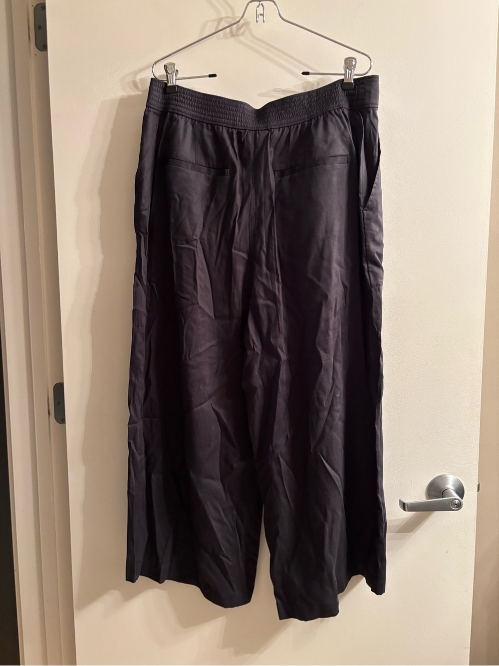 New Club Monaco Black culotte size 12